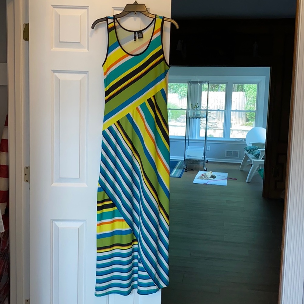 Maxi dress striped modern multi-colored, Size PS